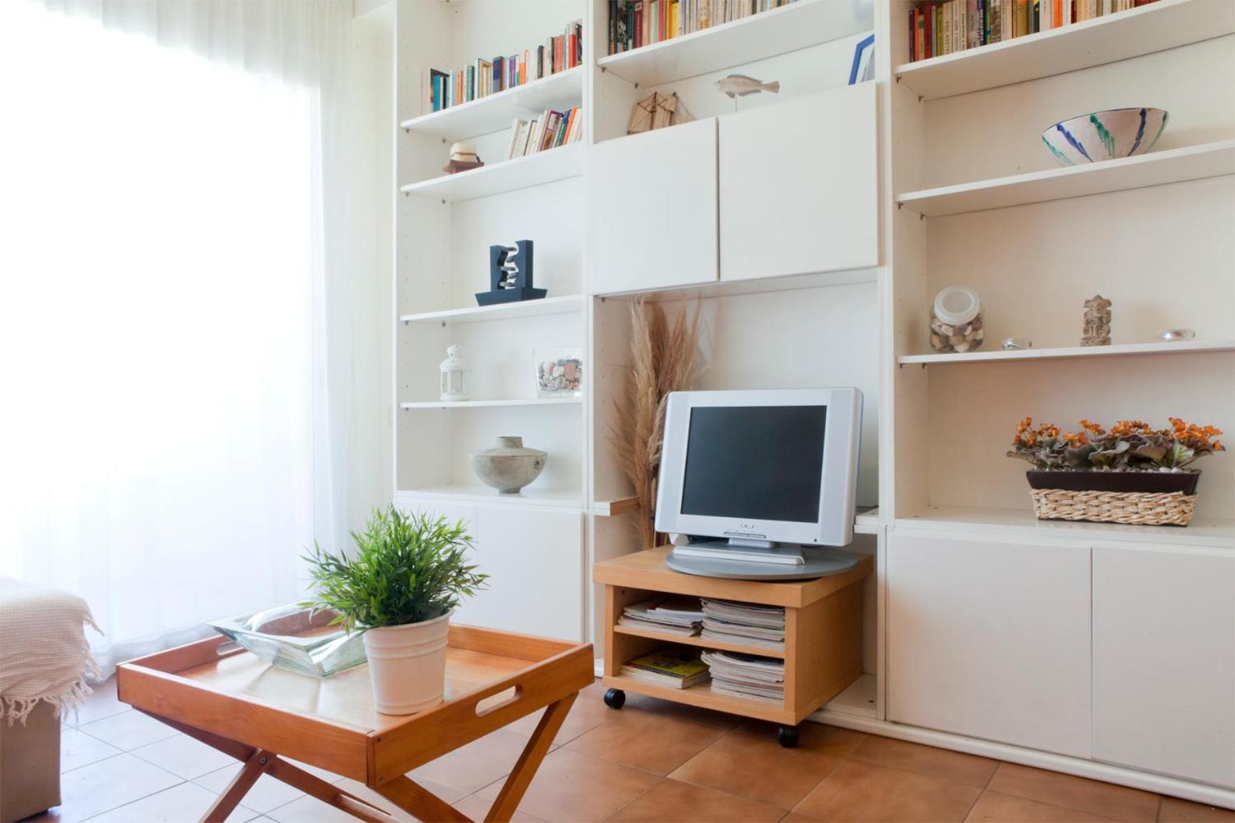 Spot Beachfront Minimun Rent One Month Apartment Vilanova i la Geltrú